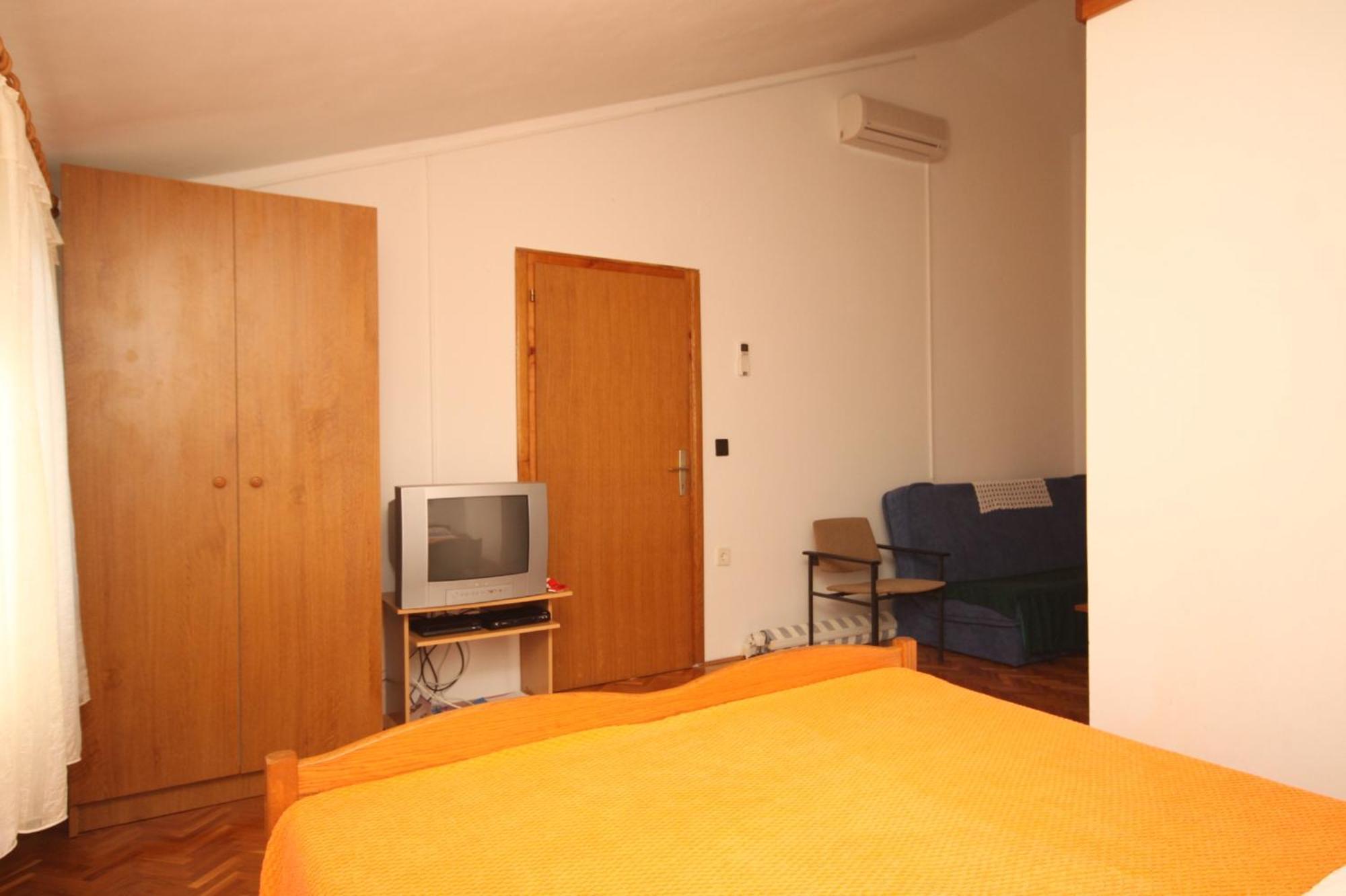 Apartments By The Sea Kali, Ugljan - 8202 部屋 写真
